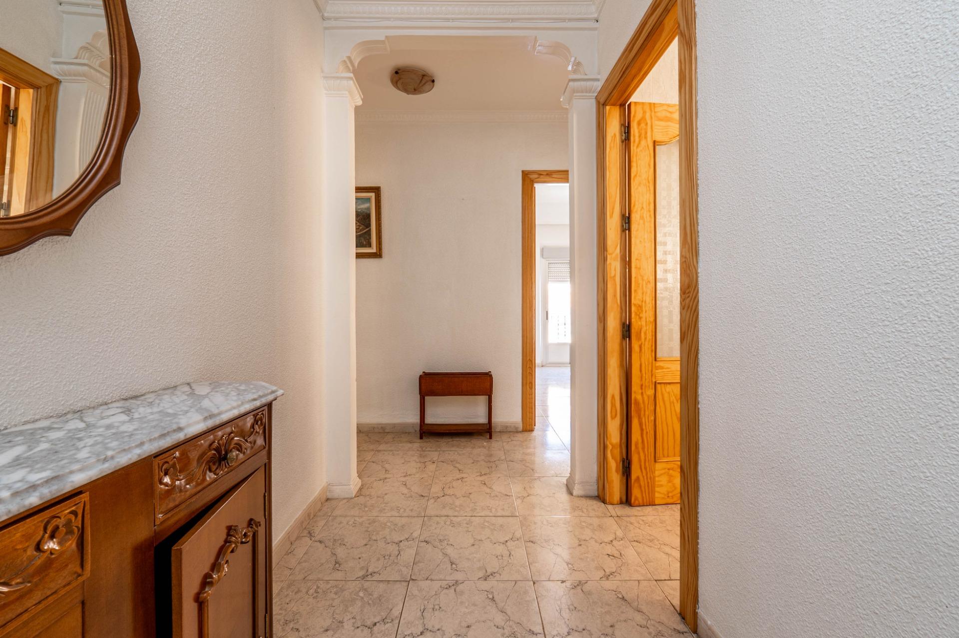 Edificio en Venta en Guadix - Oportunidad de Inversión - foto 3