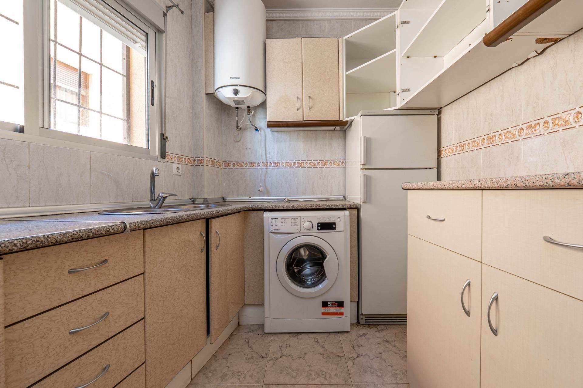 Edificio en Venta en Guadix - Oportunidad de Inversión - foto 5