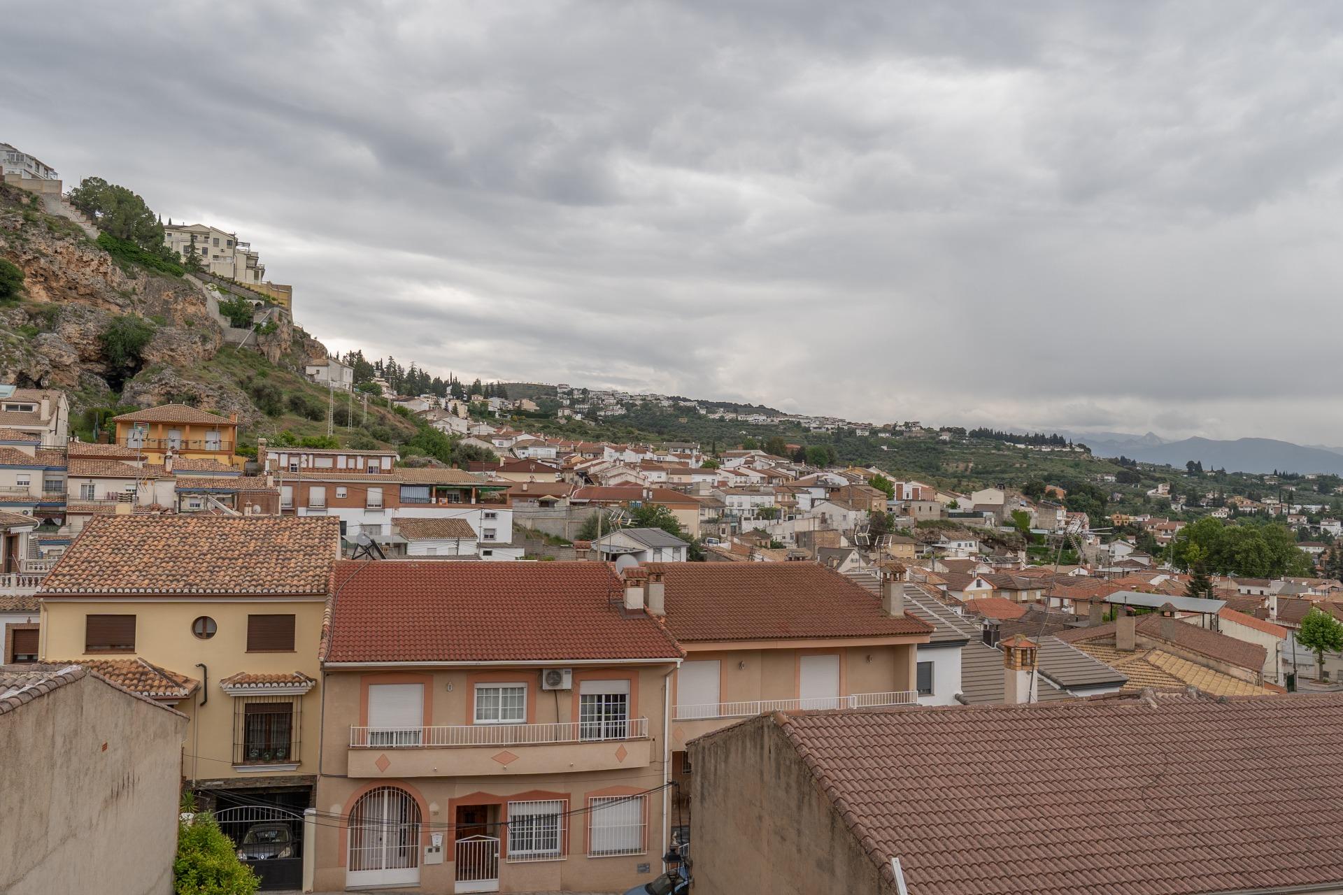 Magnífica Casa en Alfacar con Vistas a la Montaña - foto 6