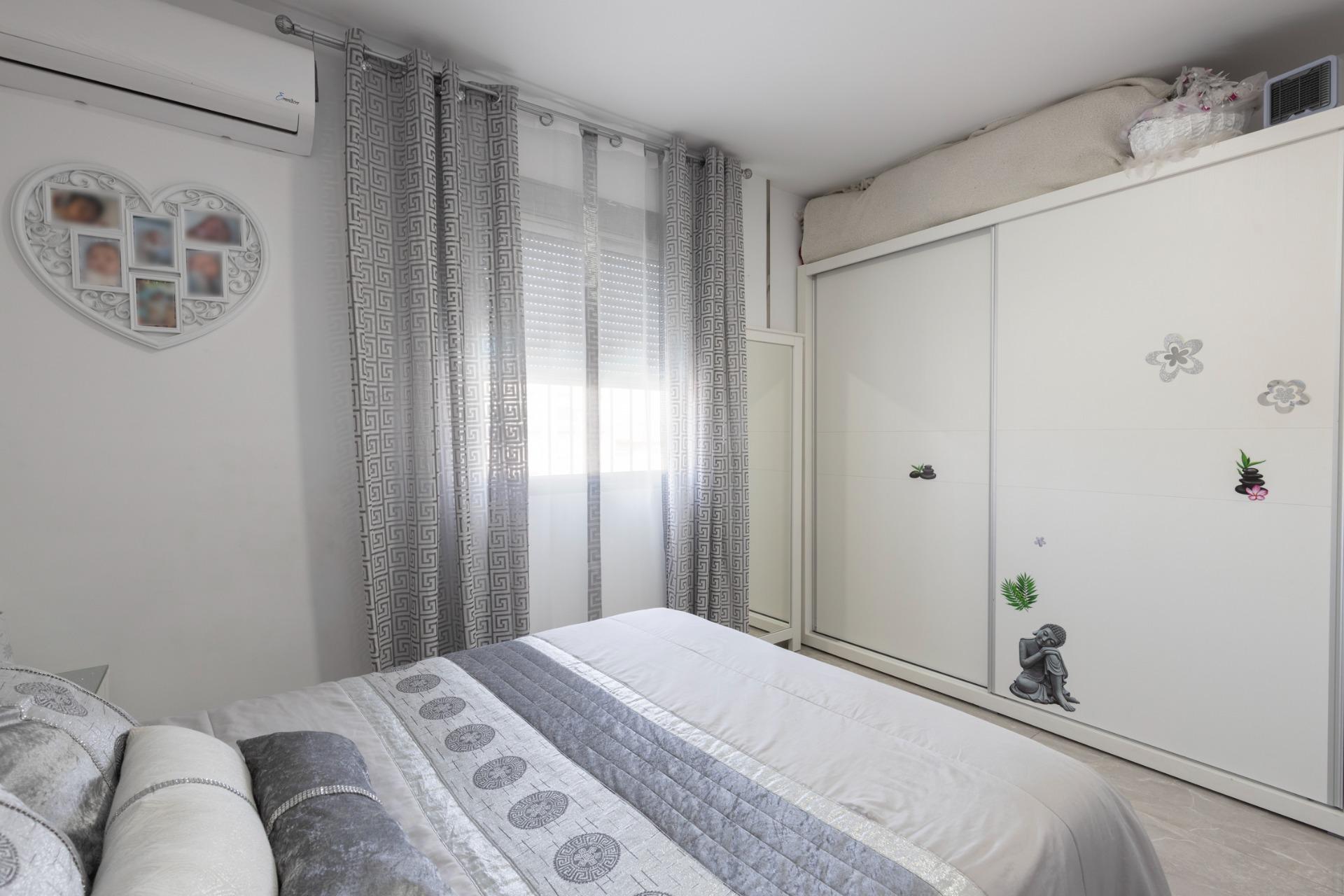 Chalet 3 habitaciones 113m² en venta - Zona aeropuerto - foto 27