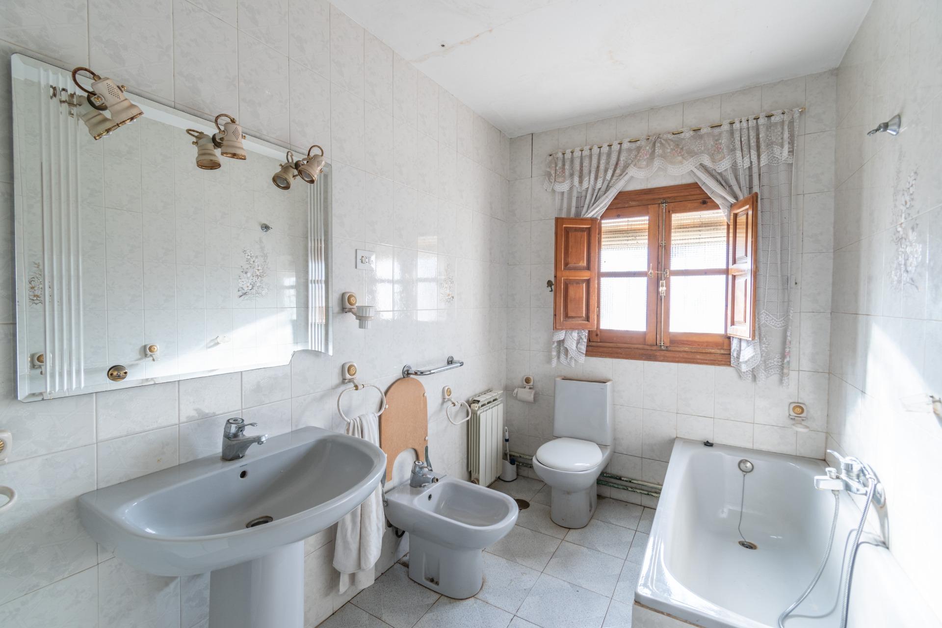 AMPLIA VIVIENDA EN AMBROZ CON GRAN PARCELA - foto 23