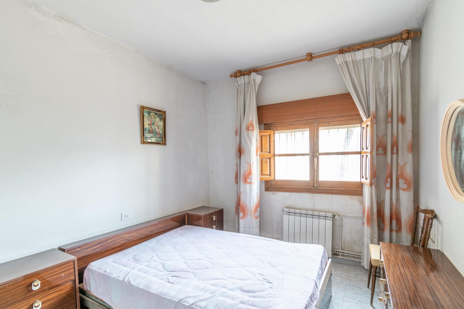 AMPLIA VIVIENDA EN AMBROZ CON GRAN PARCELA - foto 26