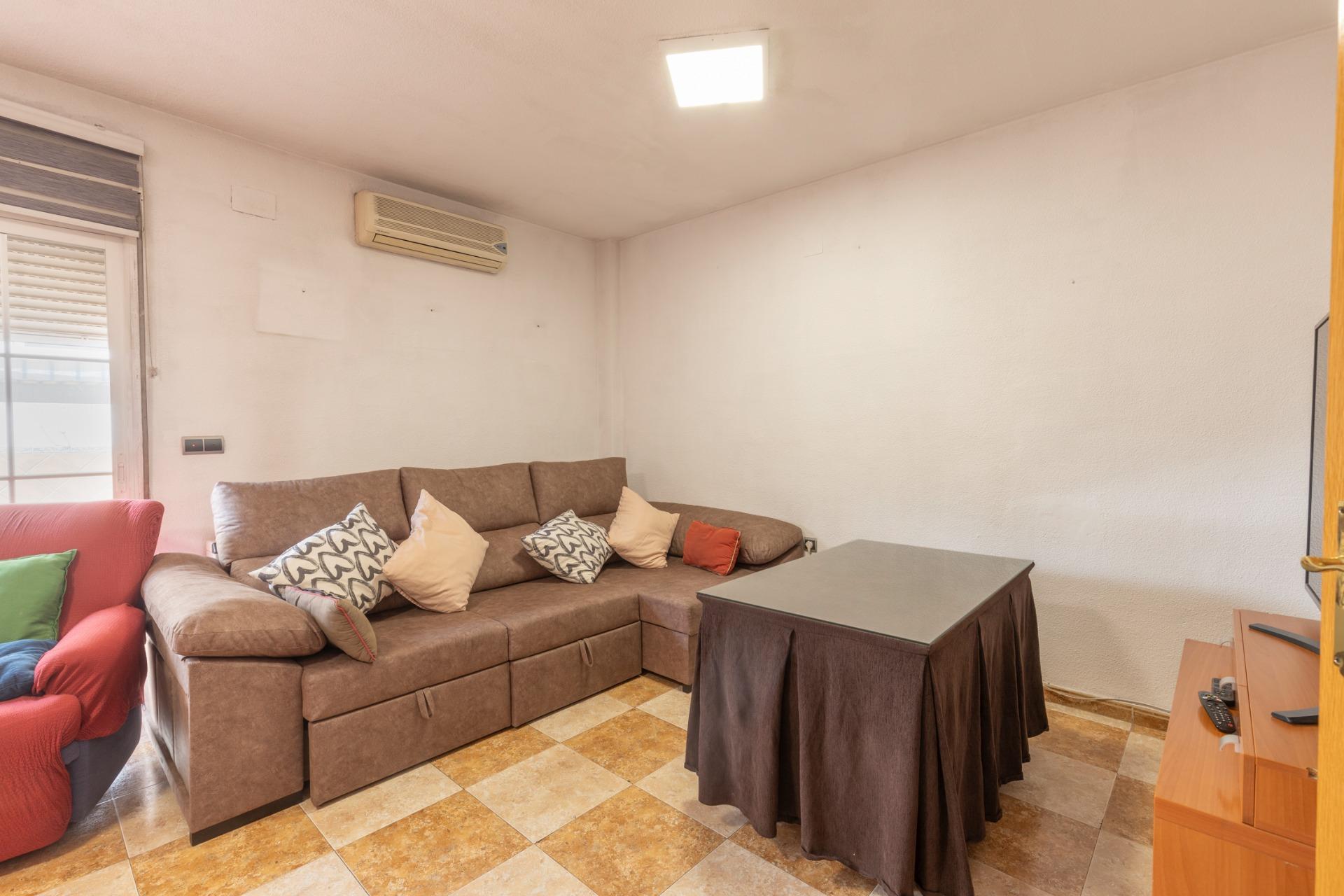 OPORTUNIDAD EN VENTA DE CASA ADOSADA DE TRES DORMITORIOS EN  - foto 14