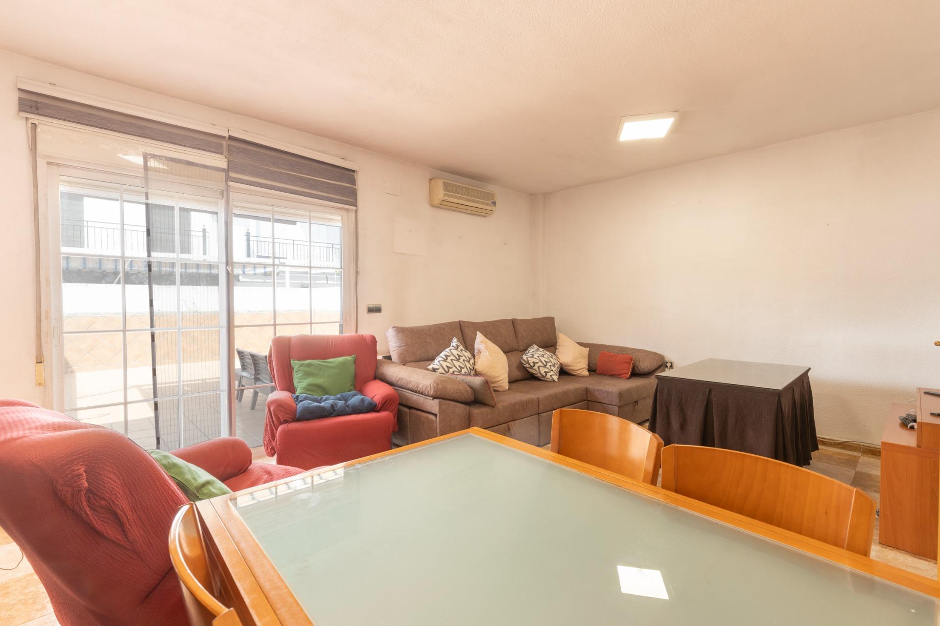 OPORTUNIDAD EN VENTA DE CASA ADOSADA DE TRES DORMITORIOS EN  - foto 15