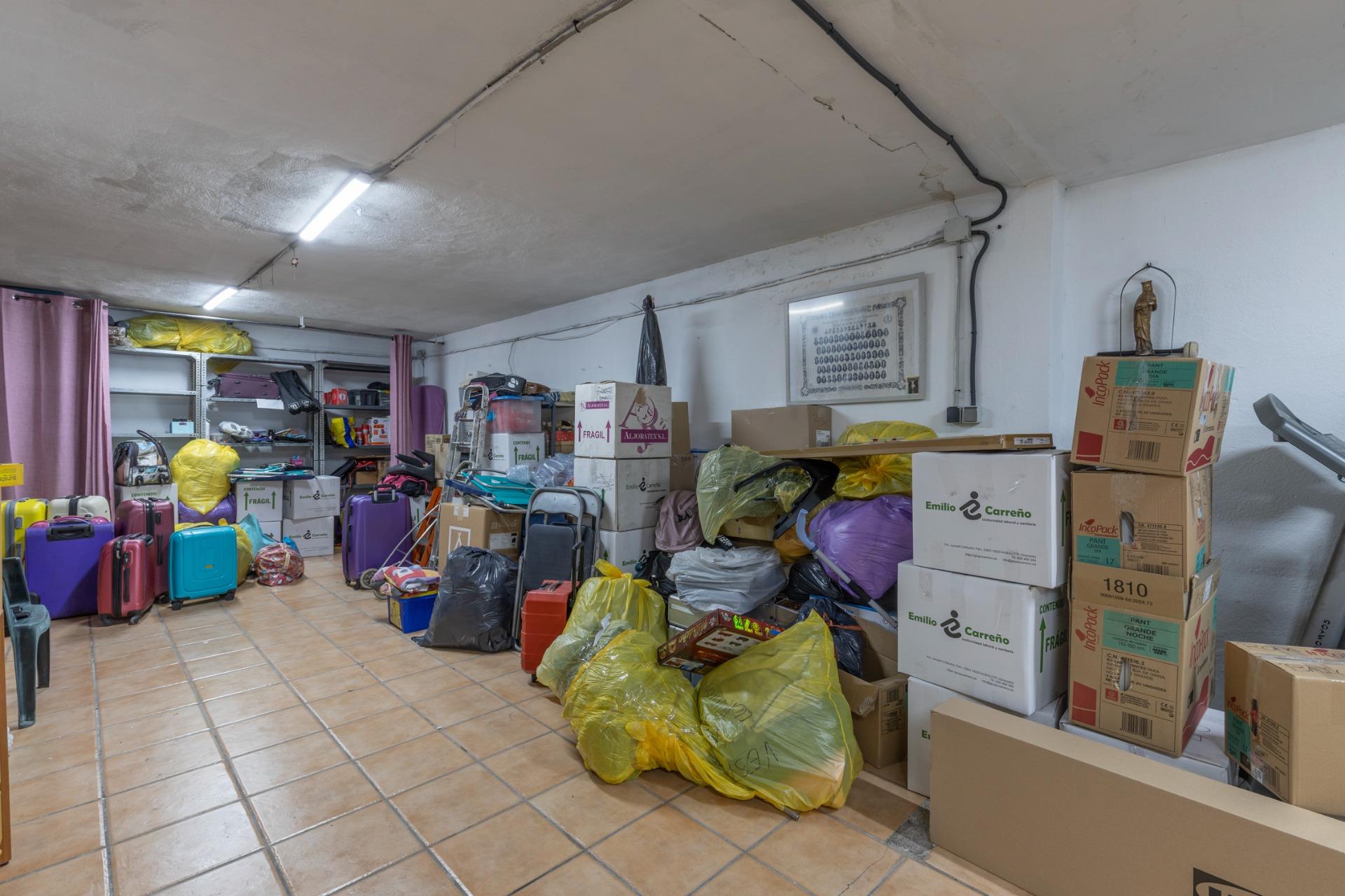 OPORTUNIDAD EN VENTA DE CASA ADOSADA DE TRES DORMITORIOS EN  - foto 22