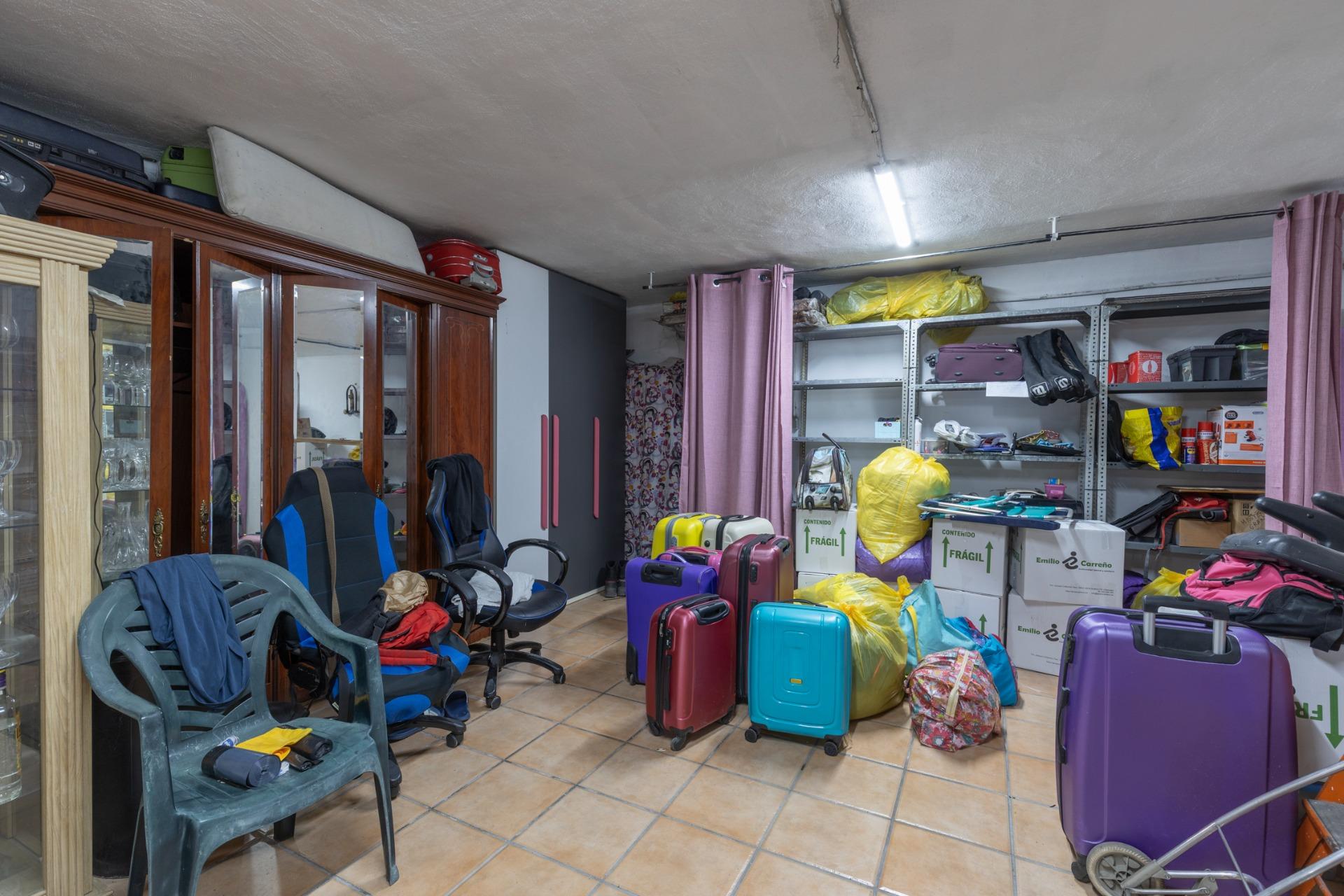 OPORTUNIDAD EN VENTA DE CASA ADOSADA DE TRES DORMITORIOS EN  - foto 23
