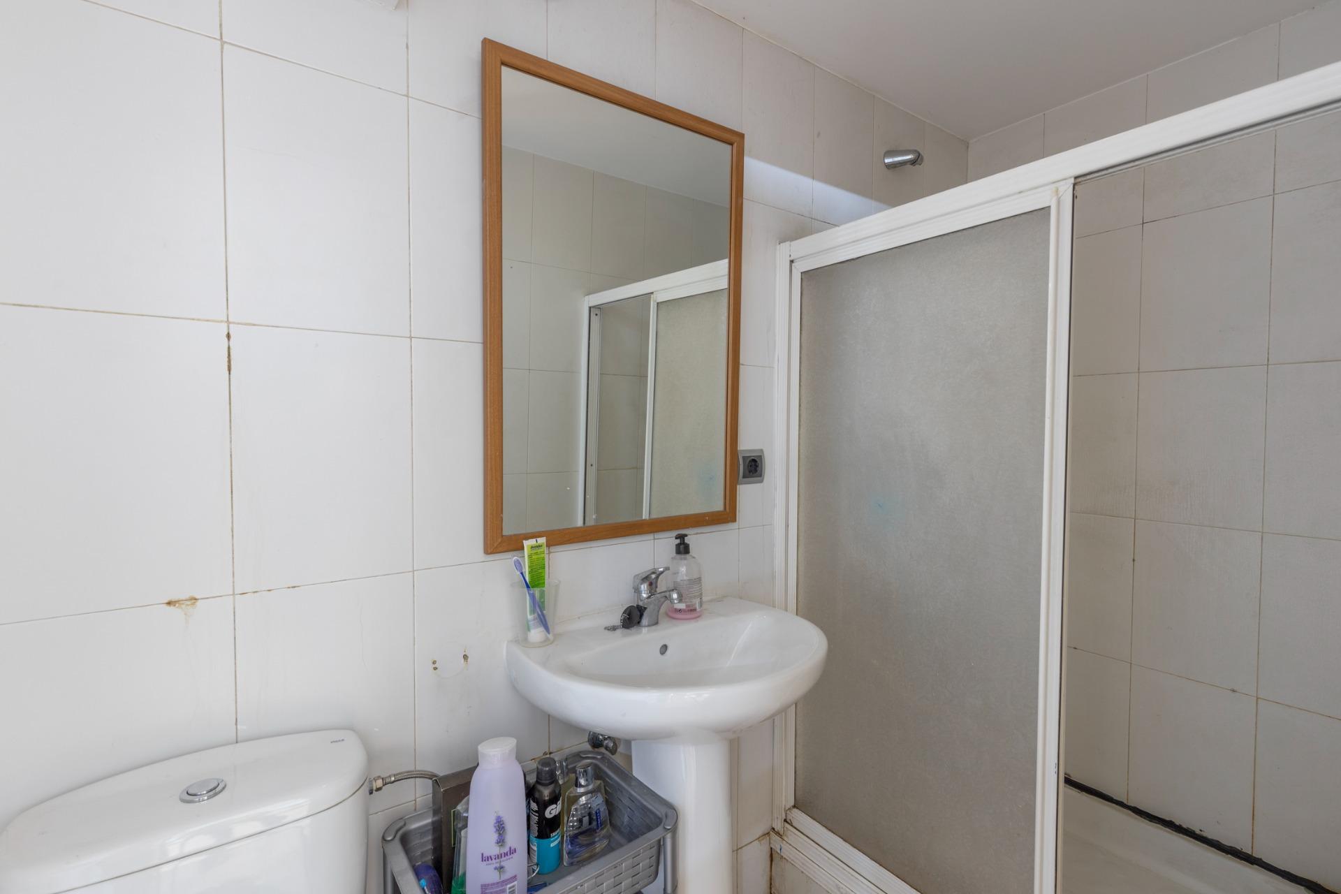 OPORTUNIDAD EN VENTA DE CASA ADOSADA DE TRES DORMITORIOS EN  - foto 25