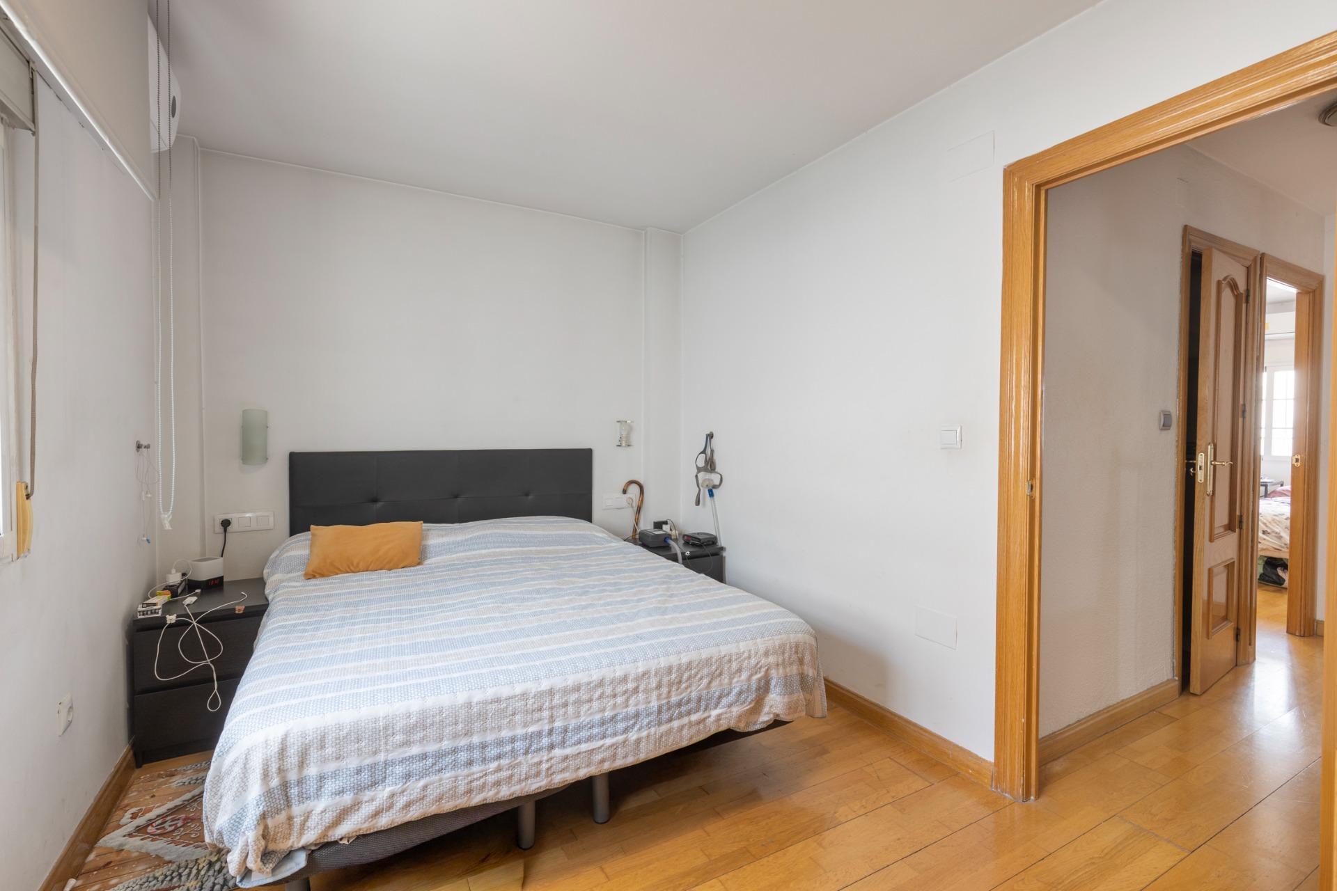 OPORTUNIDAD EN VENTA DE CASA ADOSADA DE TRES DORMITORIOS EN  - foto 29