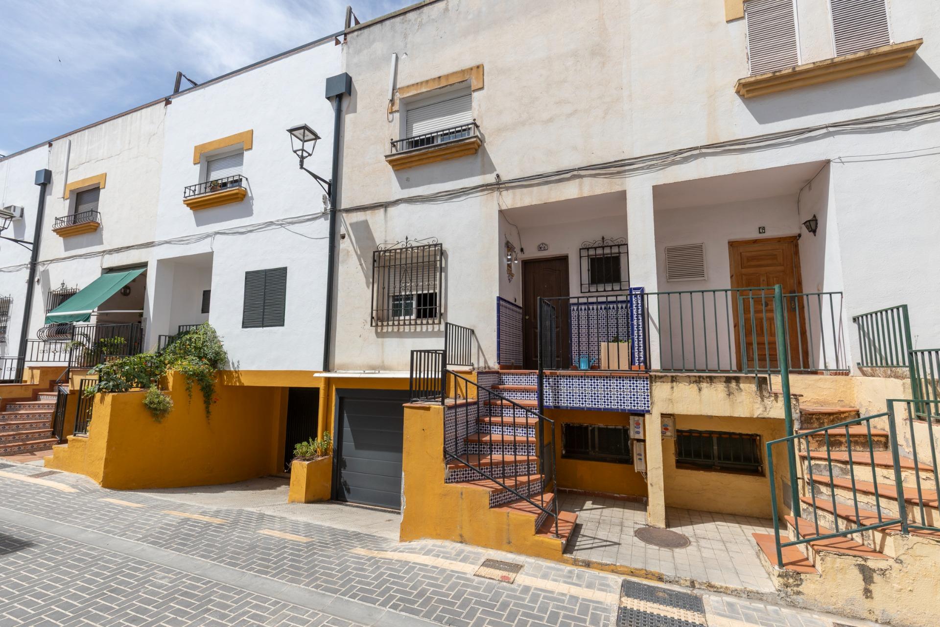 OPORTUNIDAD EN VENTA DE CASA ADOSADA DE TRES DORMITORIOS EN  - foto 49