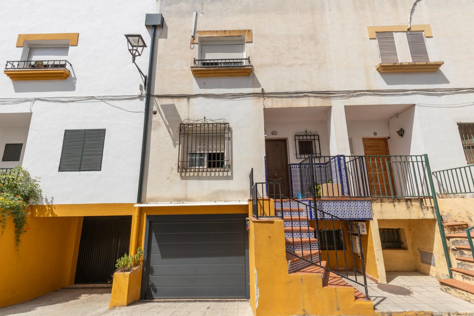 OPORTUNIDAD EN VENTA DE CASA ADOSADA DE TRES DORMITORIOS EN  - foto 50