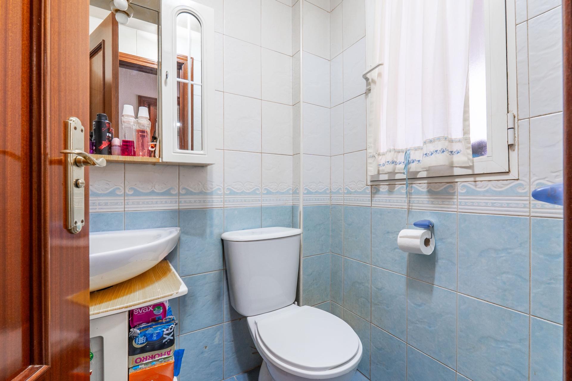 ¡MAGNIFICA CASA UNIFAMILIAR ADOSADA EN LOMALINDA, OGIJARES! - foto 12