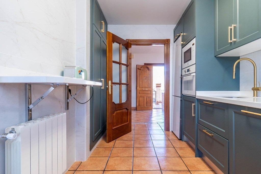 Espectacular casa en Nueva Otura - foto 12
