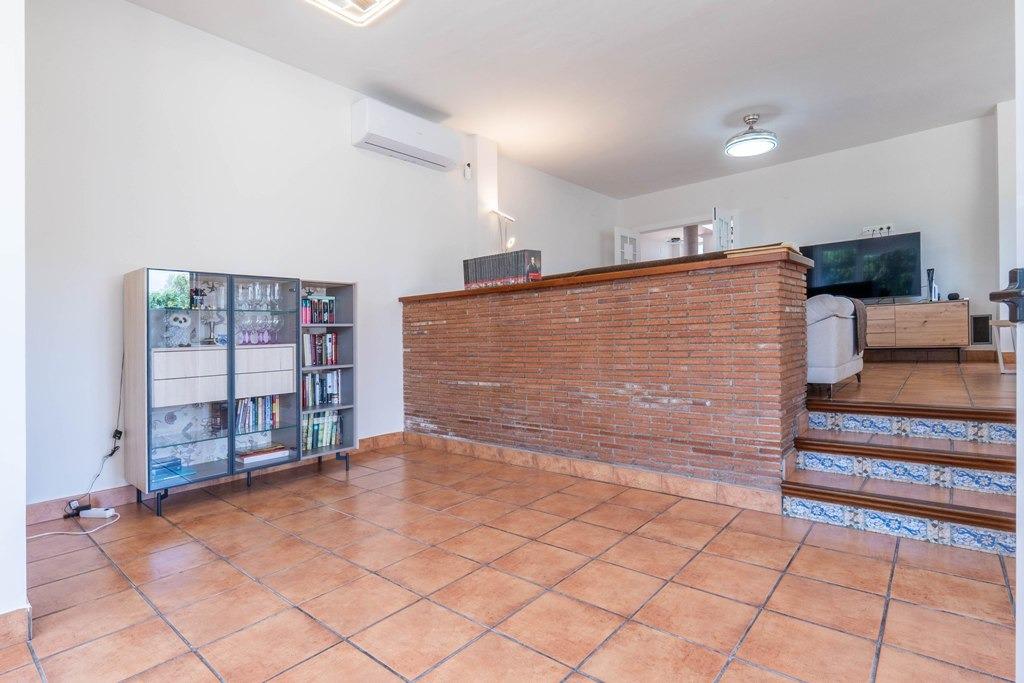 Espectacular casa en Nueva Otura - foto 27