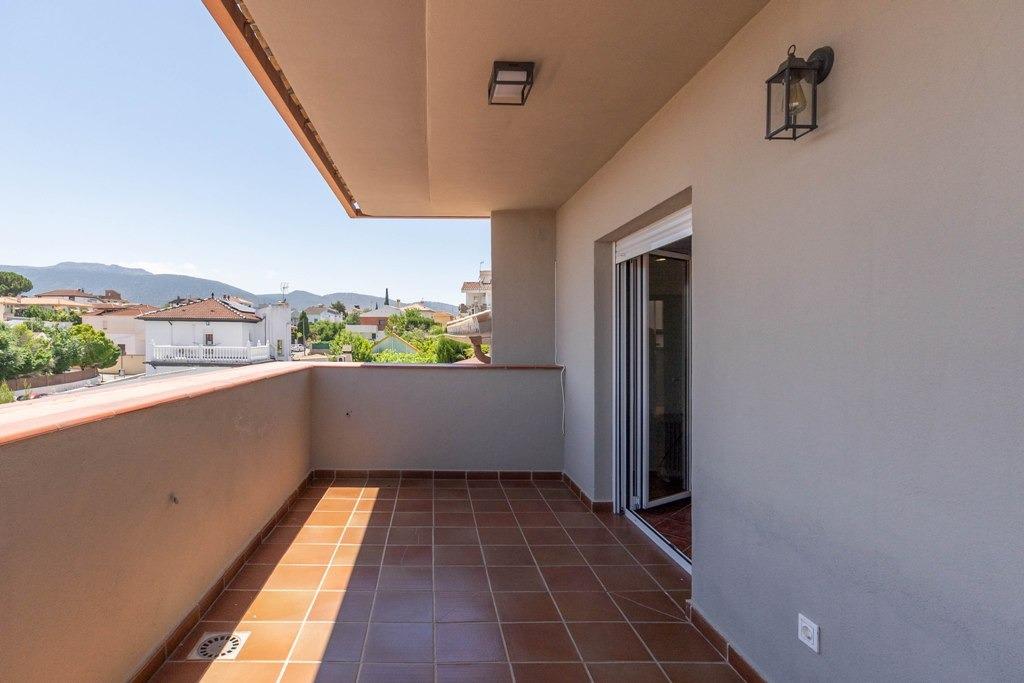 Espectacular casa en Nueva Otura - foto 38