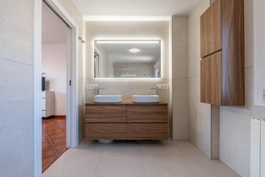 Espectacular casa en Nueva Otura - foto 44