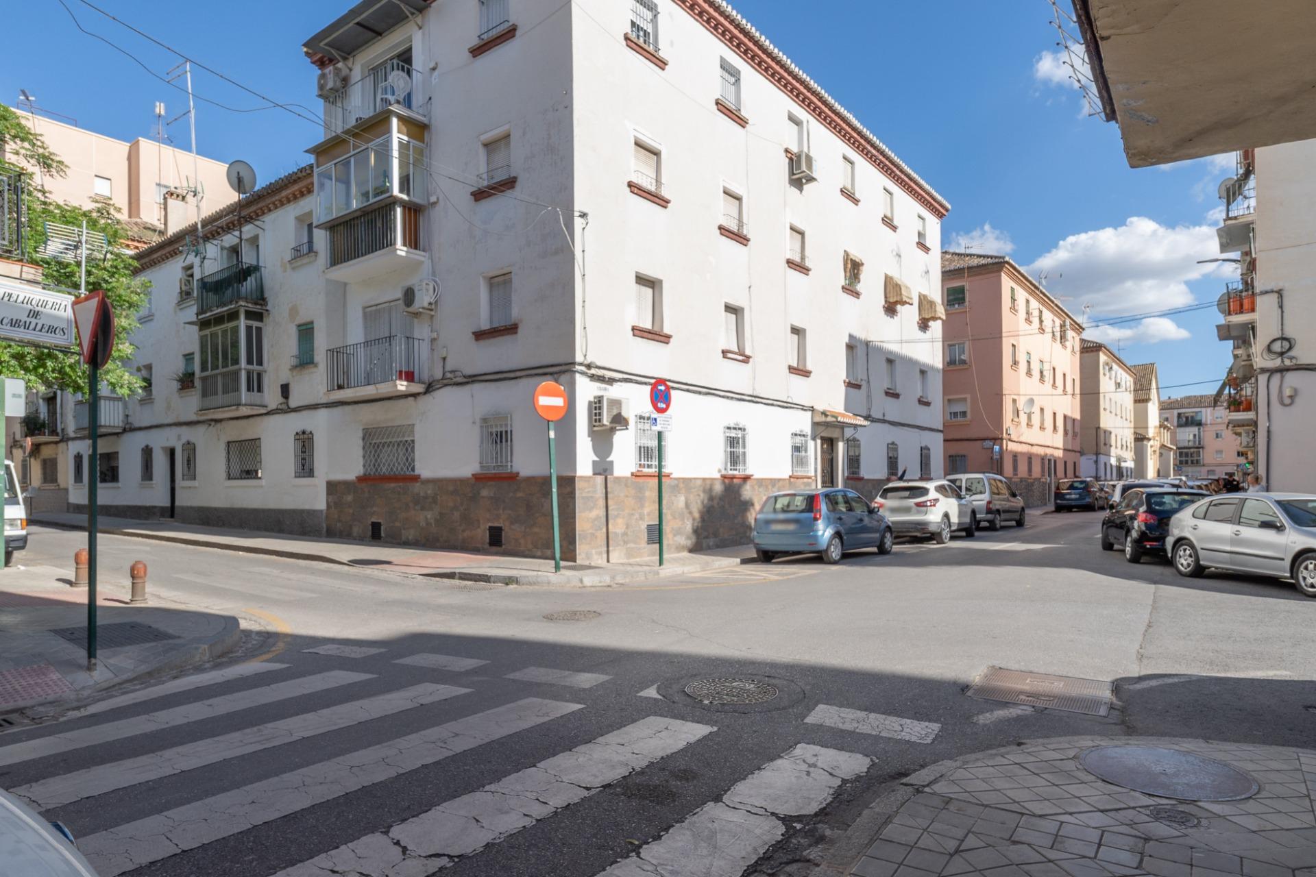 BONITO PISO SITUADO EN EL ZAIDIN - foto 4