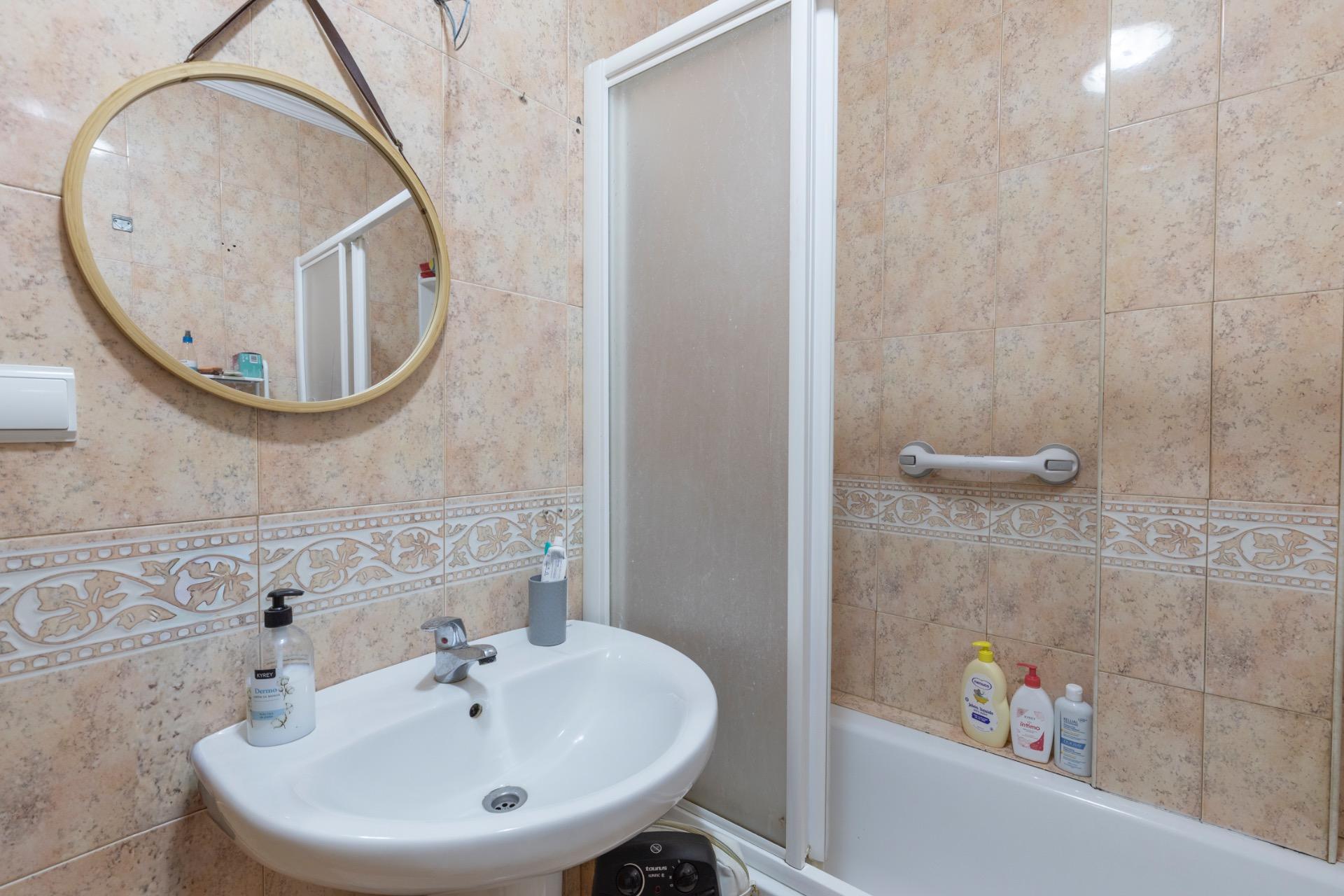 Tu nuevo hogar en Atarfe: espacio, luz y calidad de vida - foto 28