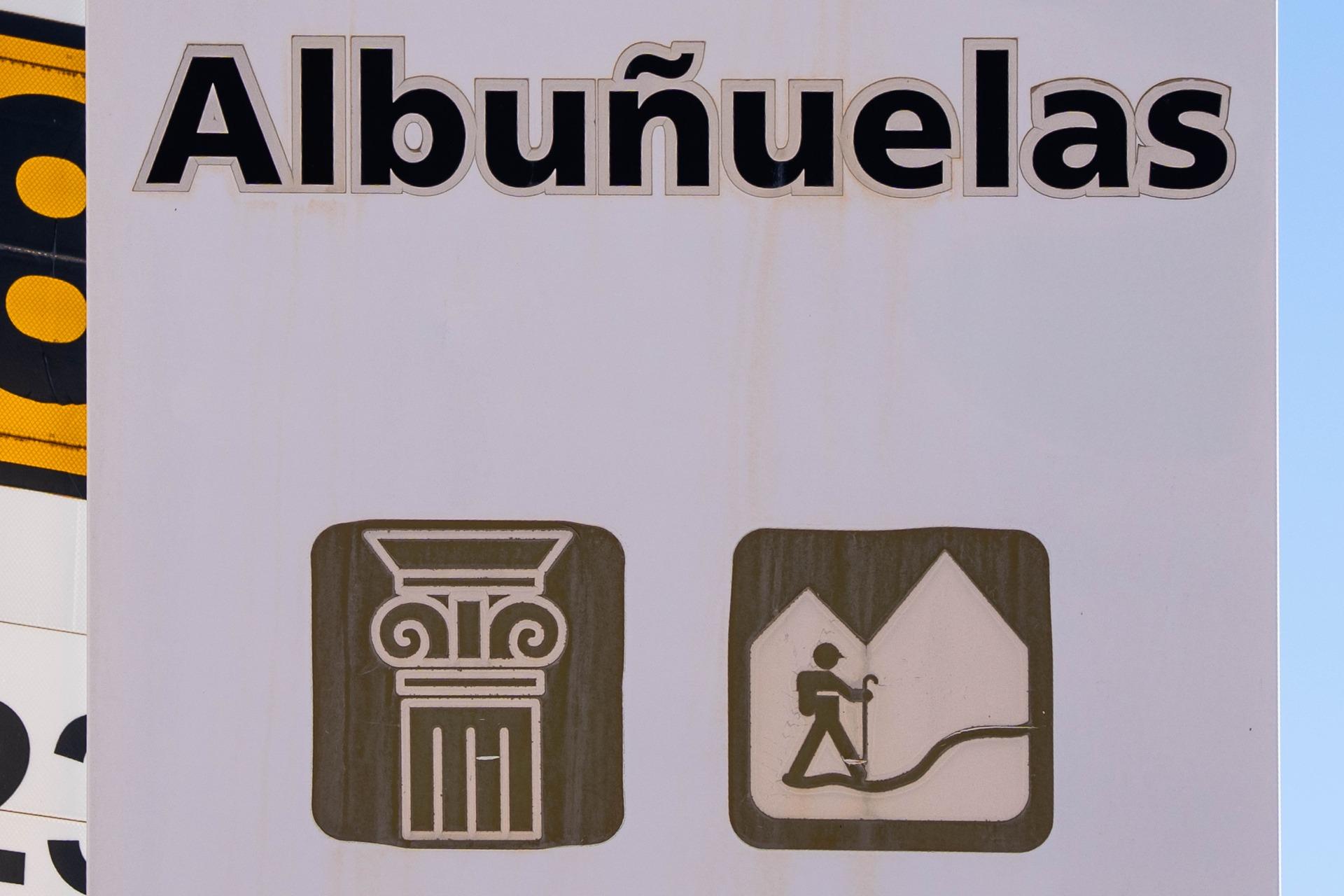 Casa en Albuñuelas con 5 dormitorios y preciosas vistas al V - foto 2