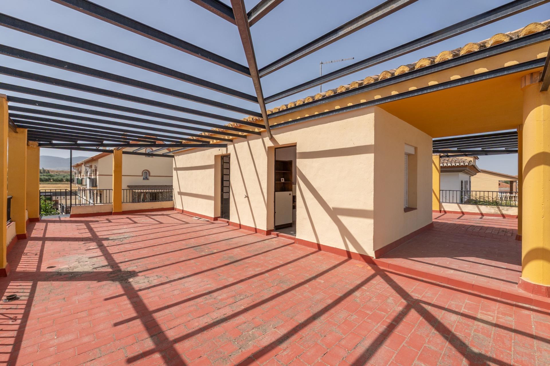 Maravillosa chalet Independiente en Ogijares (Lomalinda) - foto 11