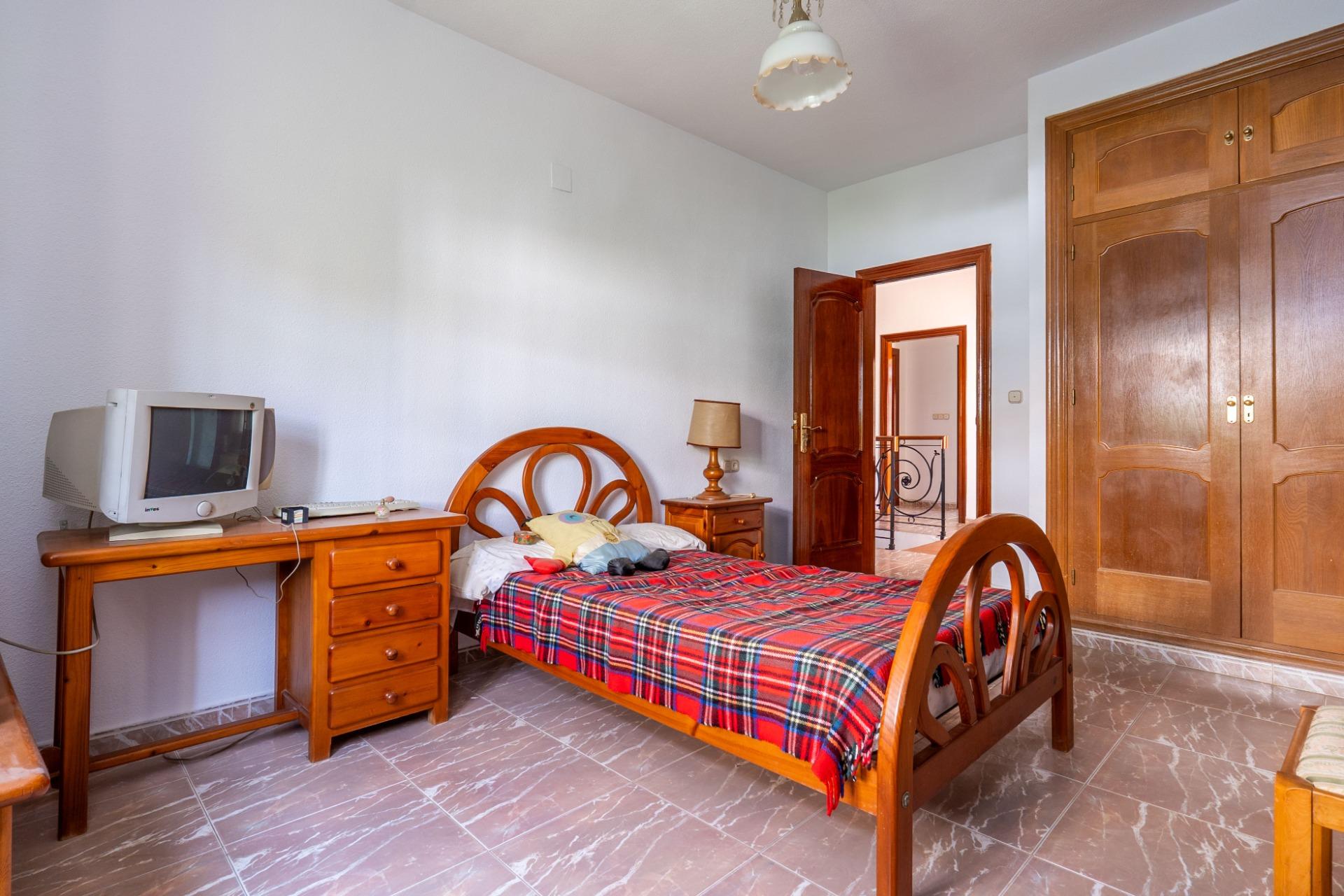Maravillosa chalet Independiente en Ogijares (Lomalinda) - foto 39