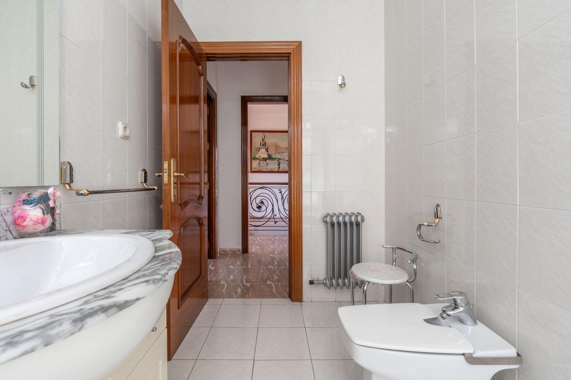 Maravillosa chalet Independiente en Ogijares (Lomalinda) - foto 43