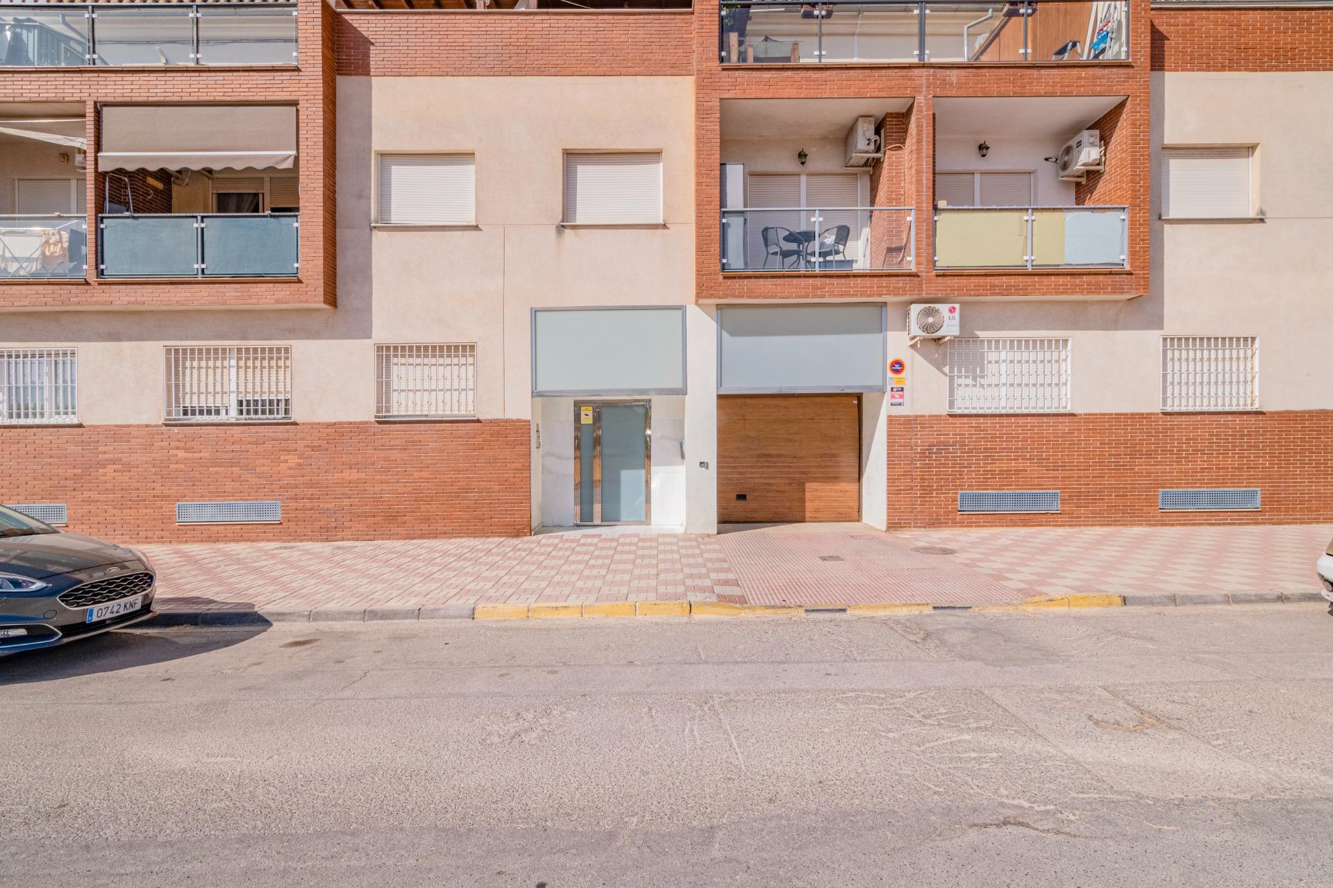 Oportunidad para inversores o compradores sin necesidad de o - foto 42