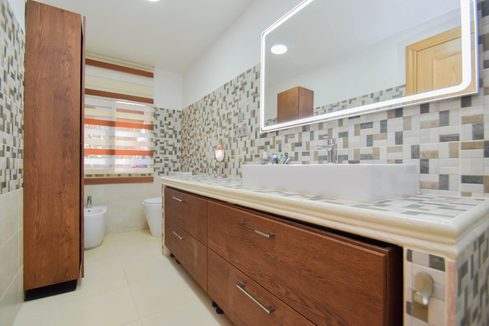 Chalet para reformar a tu gusto y sacarle rentabilidad desde - foto 37
