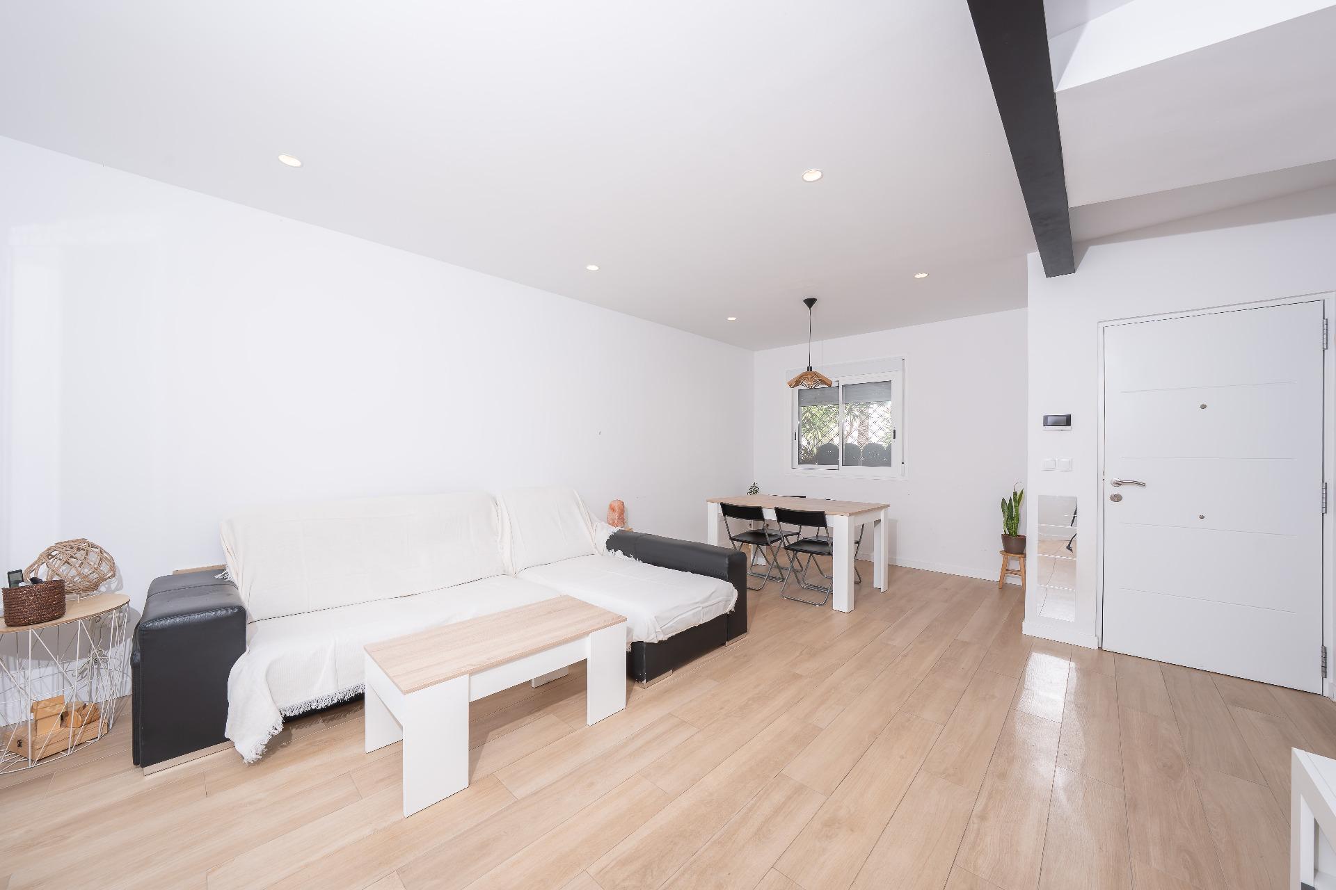 Casa dúplex  en Elche - foto 9