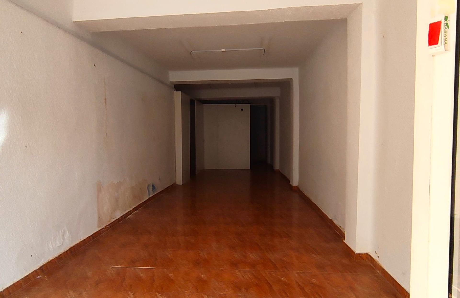 Local Comercial en Plaza Madrid, Elche - foto 2