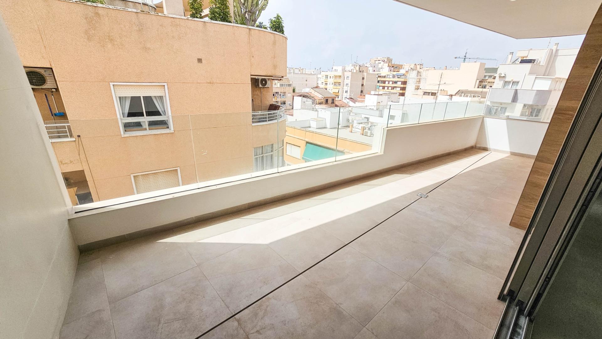 Exclusivo ático dúplex de tres niveles con solárium privado, - foto 6