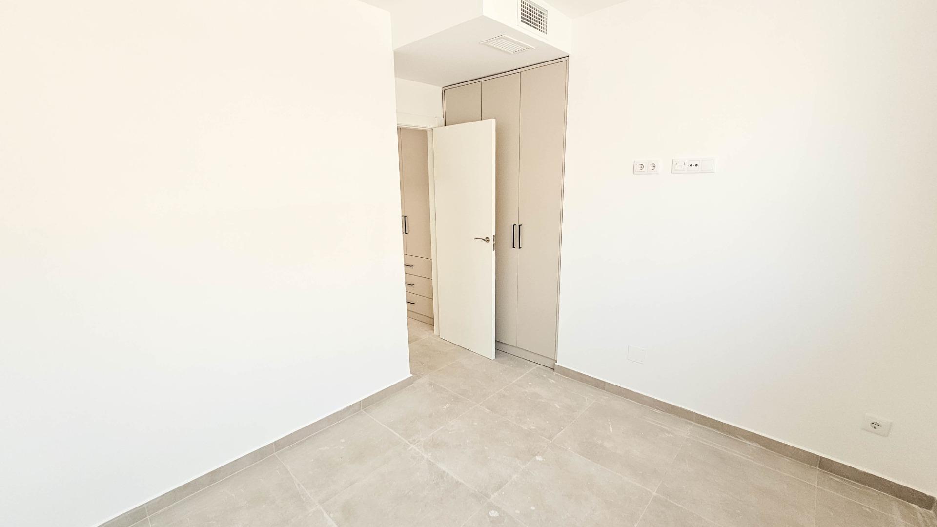 Exclusivo ático dúplex de tres niveles con solárium privado, - foto 7