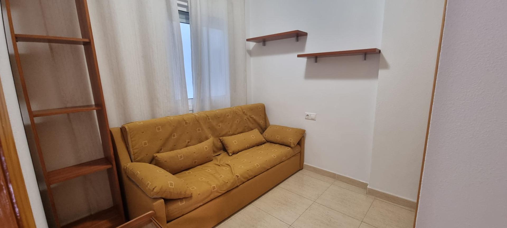 se vende un piso de 2 dormitorios en comunidad con piscina e - foto 12