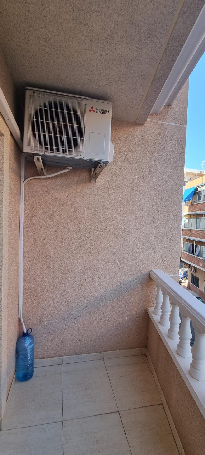 se vende un piso de 2 dormitorios en comunidad con piscina e - foto 10