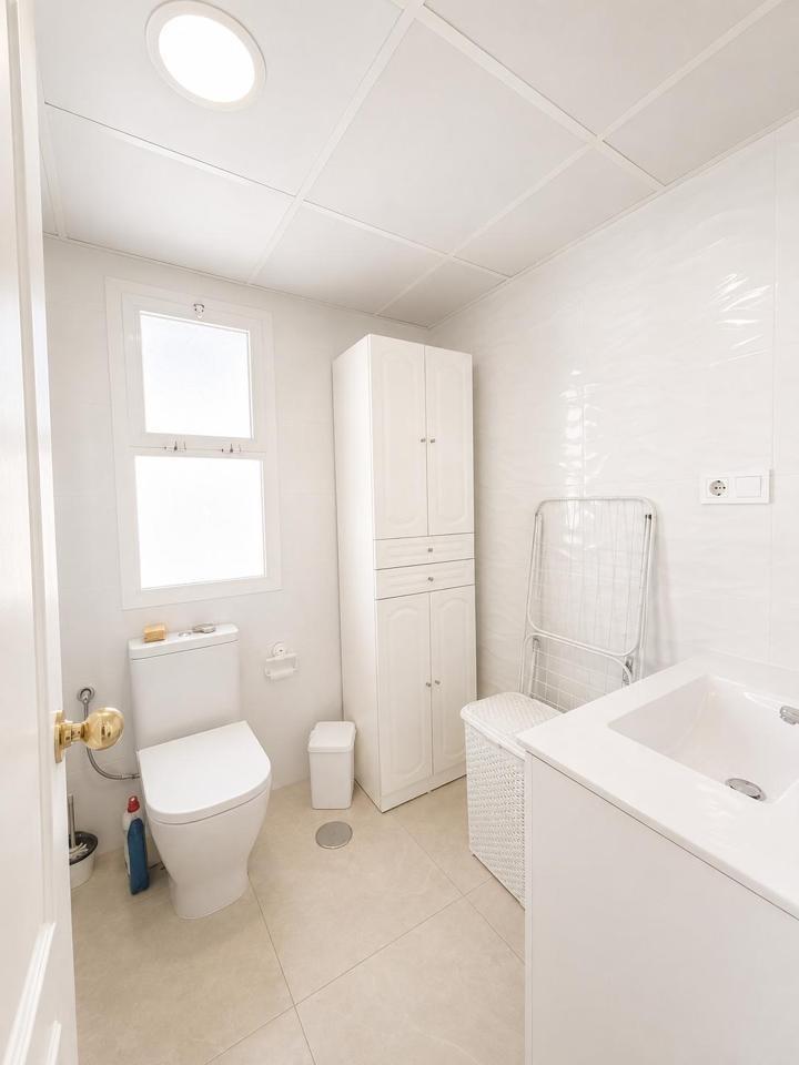 Ático reformado con 70m2 terraza en Benalmar Playa, Benalmád - foto 15