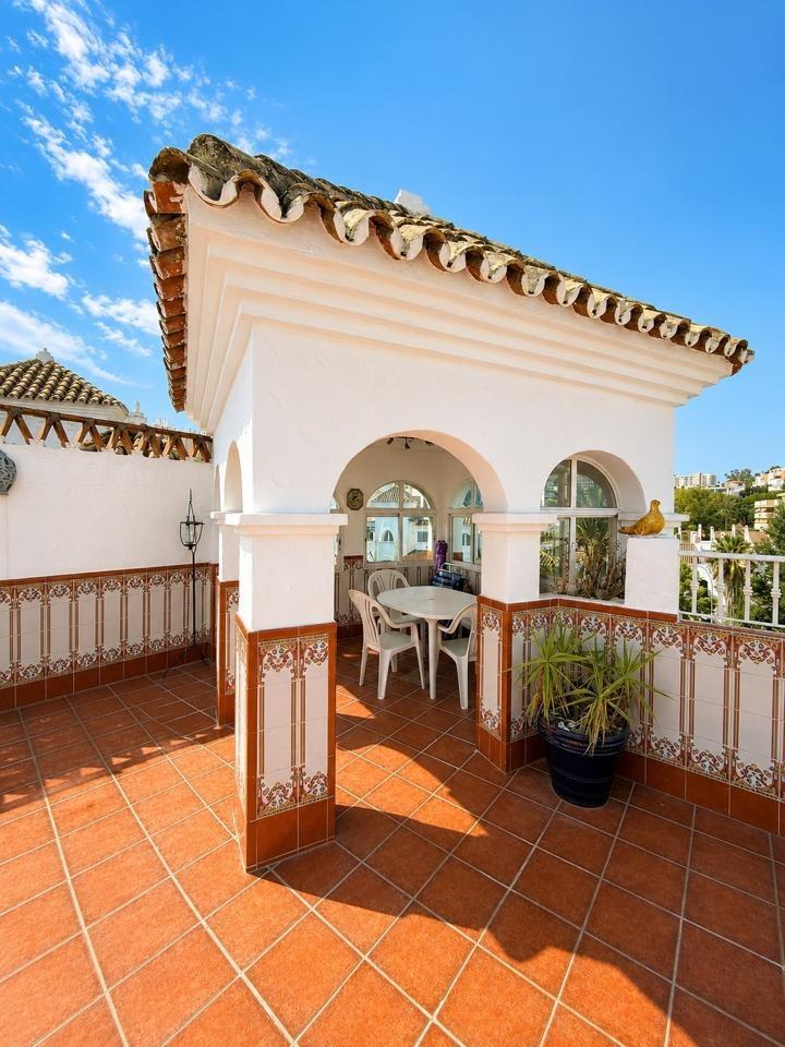 Ático reformado con 70m2 terraza en Benalmar Playa, Benalmád - foto 21