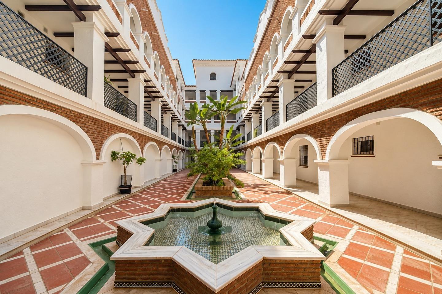 Ático reformado con 70m2 terraza en Benalmar Playa, Benalmád - foto 28