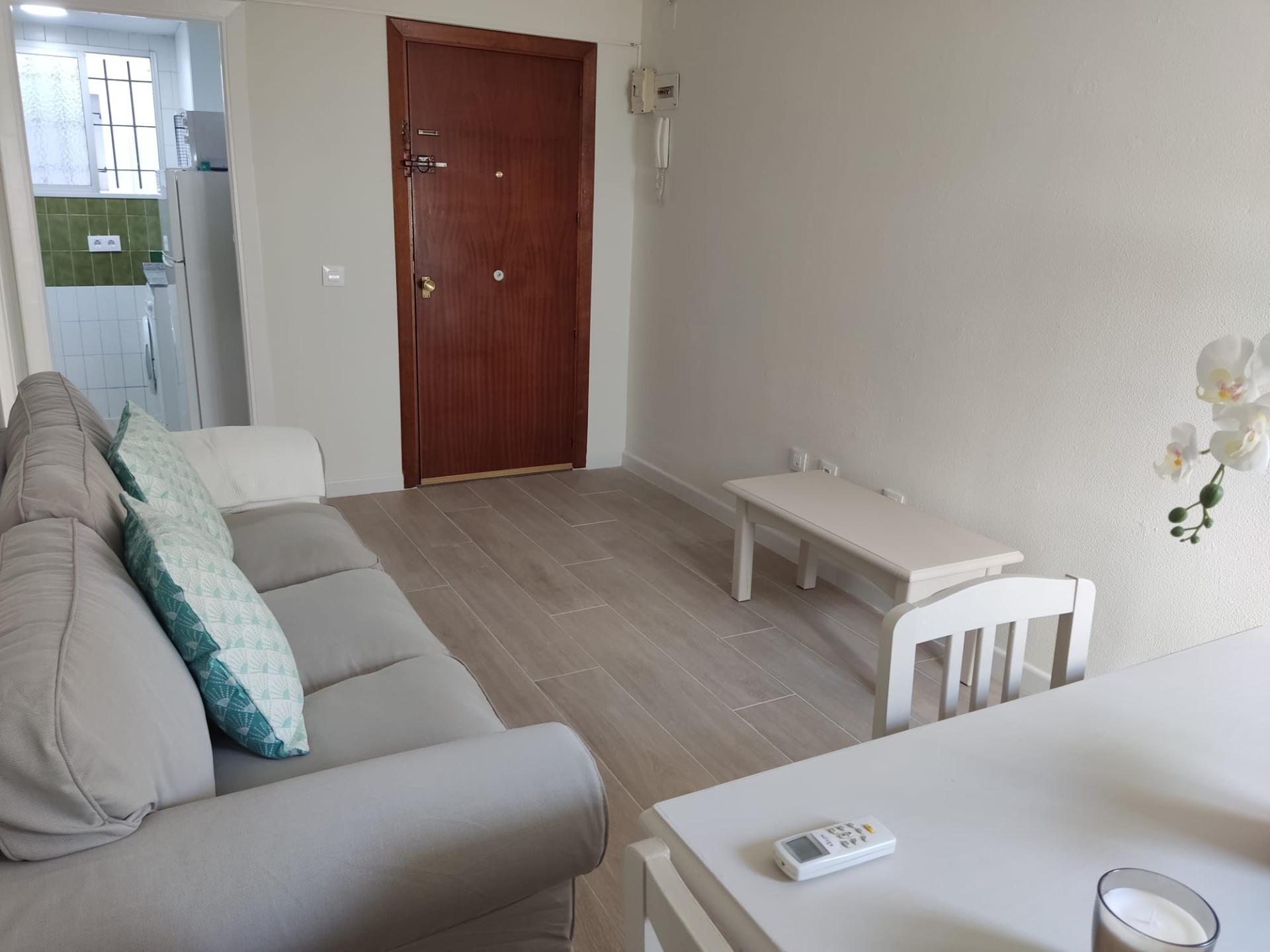 APARTAMENTO EN ALQUILER ANUAL EN EL CENTRO DE EL PUERTO DE S - foto 2