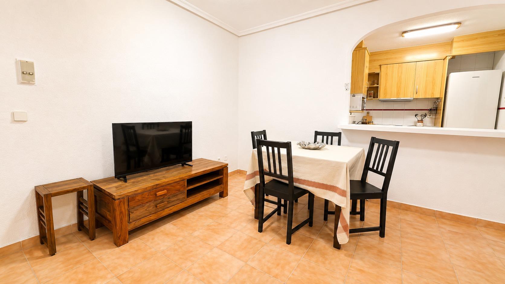 Apartamento de 2 dormitorios con garaje incluido en zona Ave - foto 2