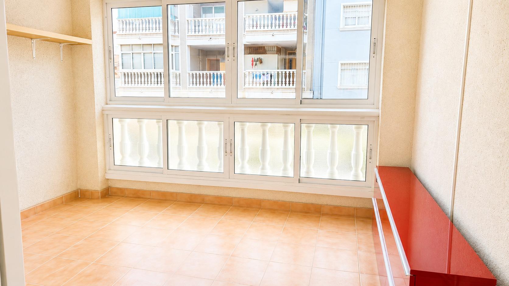 Apartamento de 2 dormitorios con garaje incluido en zona Ave - foto 24