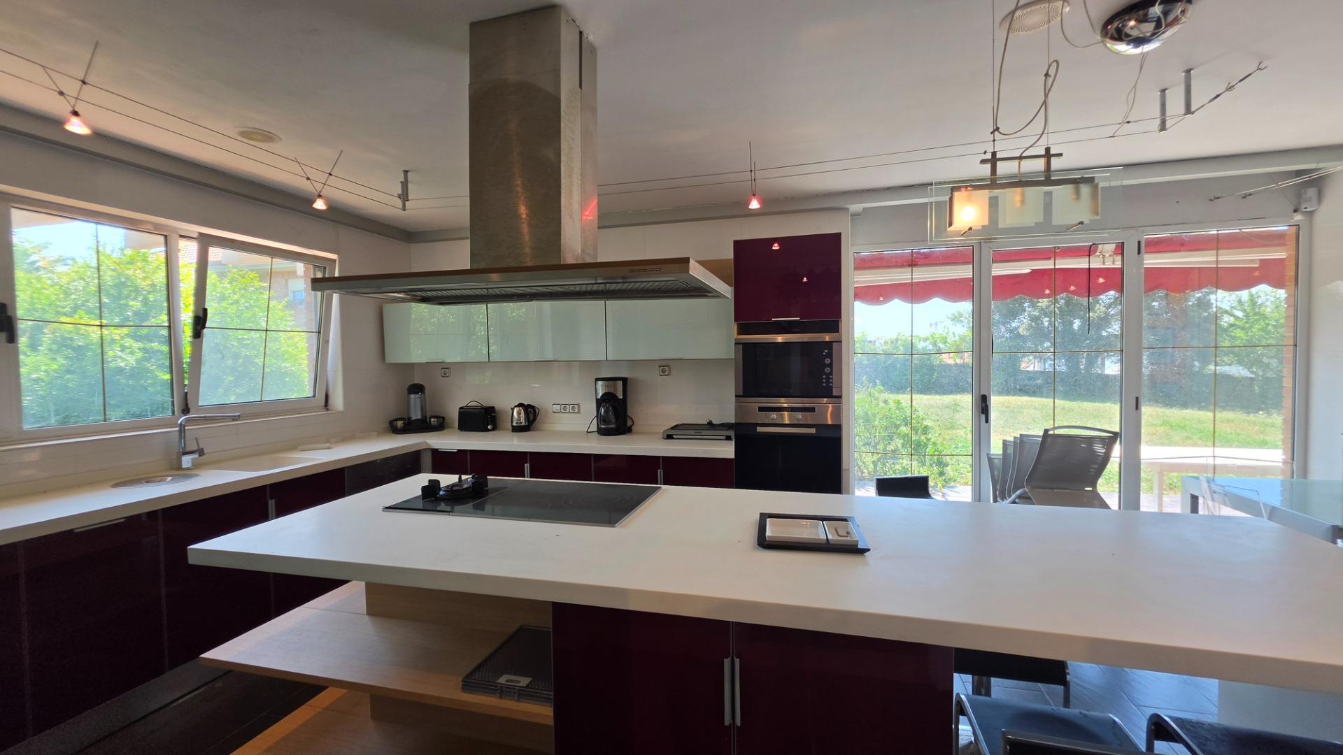 Exclusiva Finca  con Residencia de Lujo y Hostelería en Sanc - foto 25