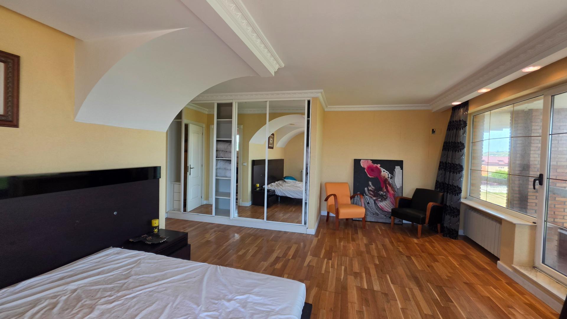 Exclusiva Finca  con Residencia de Lujo y Hostelería en Sanc - foto 49