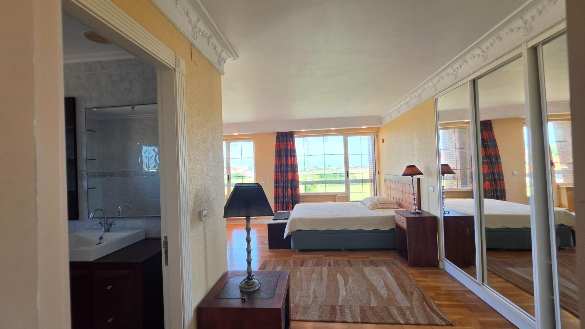Exclusiva Finca  con Residencia de Lujo y Hostelería en Sanc - foto 50