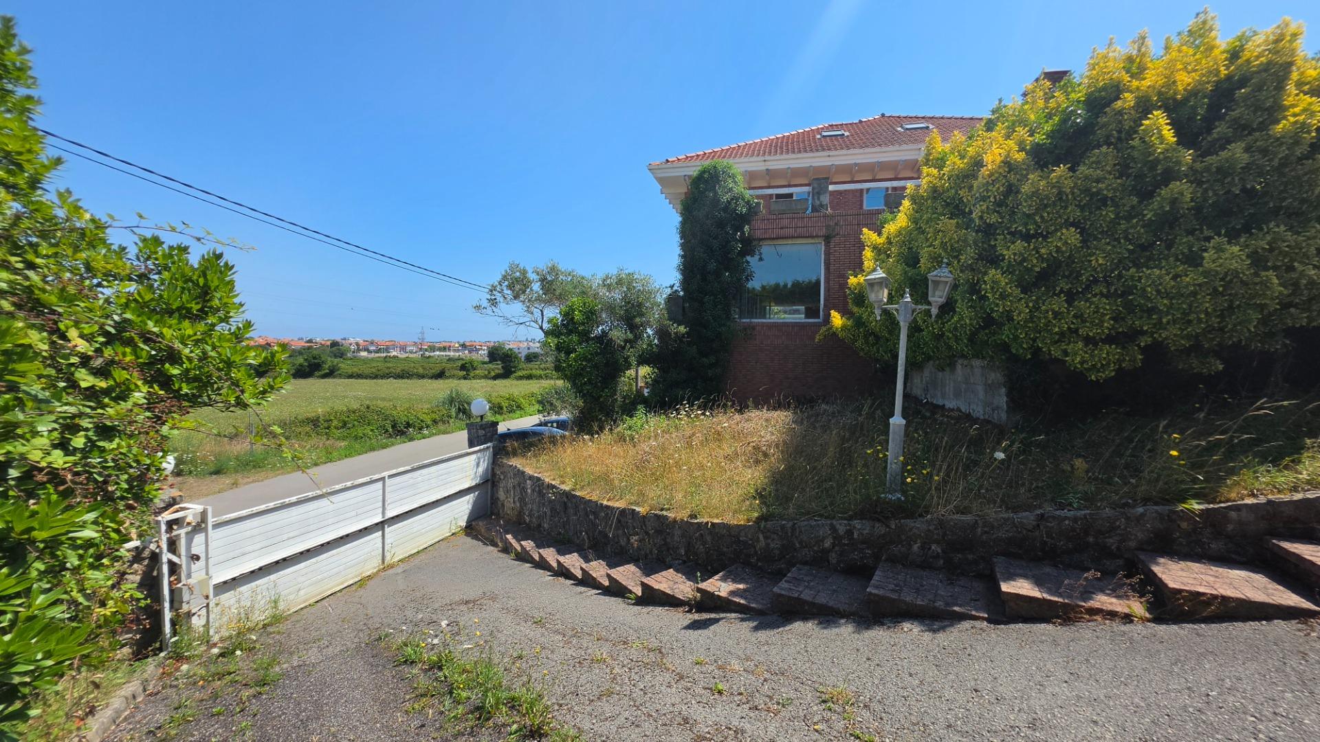 Exclusiva Finca  con Residencia de Lujo y Hostelería en Sanc - foto 7