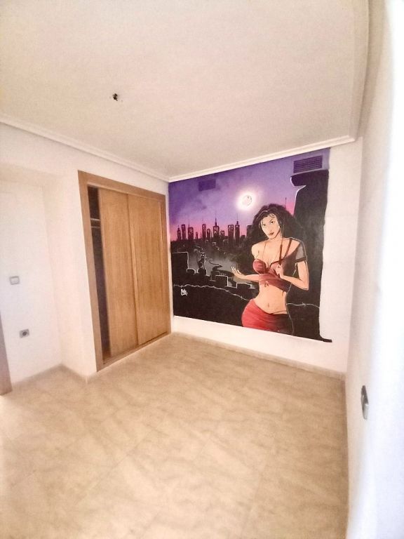 Amplio piso de 3 dormitorios con garaje y trastero en el cor - foto 6