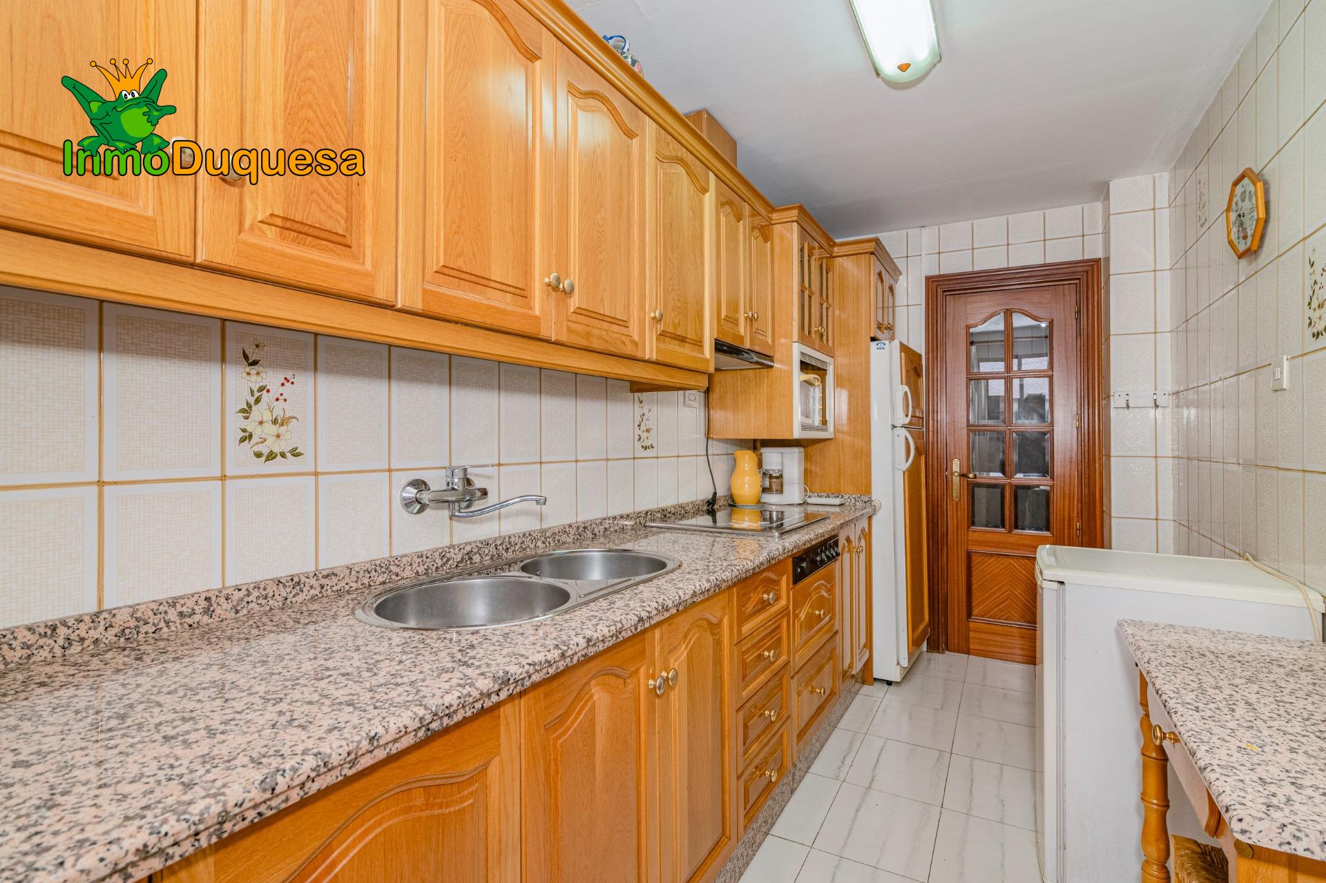 Piso junto la Avda. Don Bosco. Con vistas despejadas. - foto 15