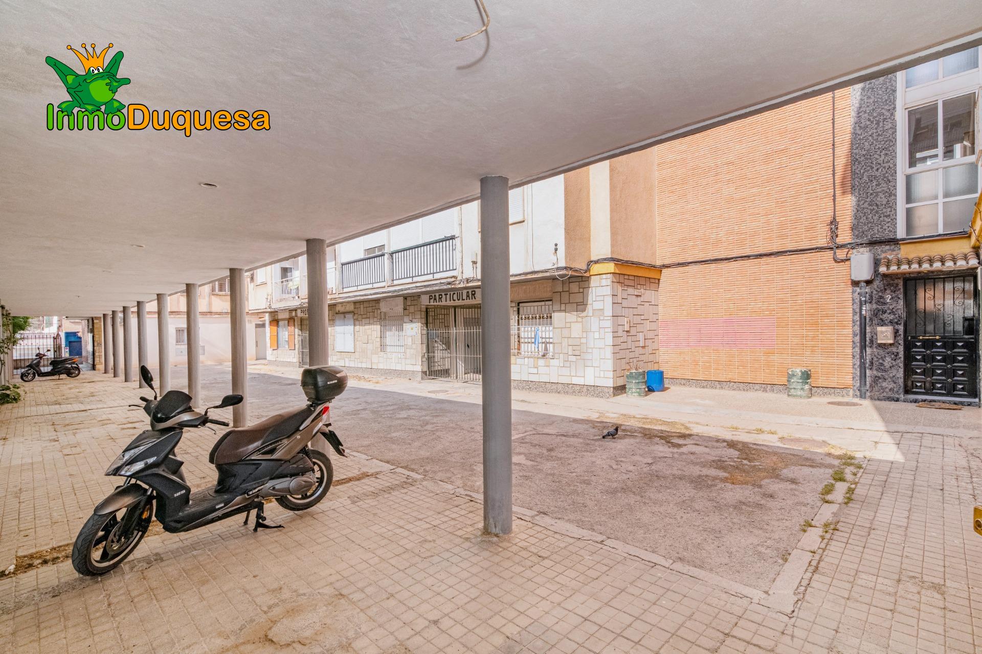 Piso REFORMADO en el Zaidín de 3 dorm. (Con APARCAMIENTO) - foto 28