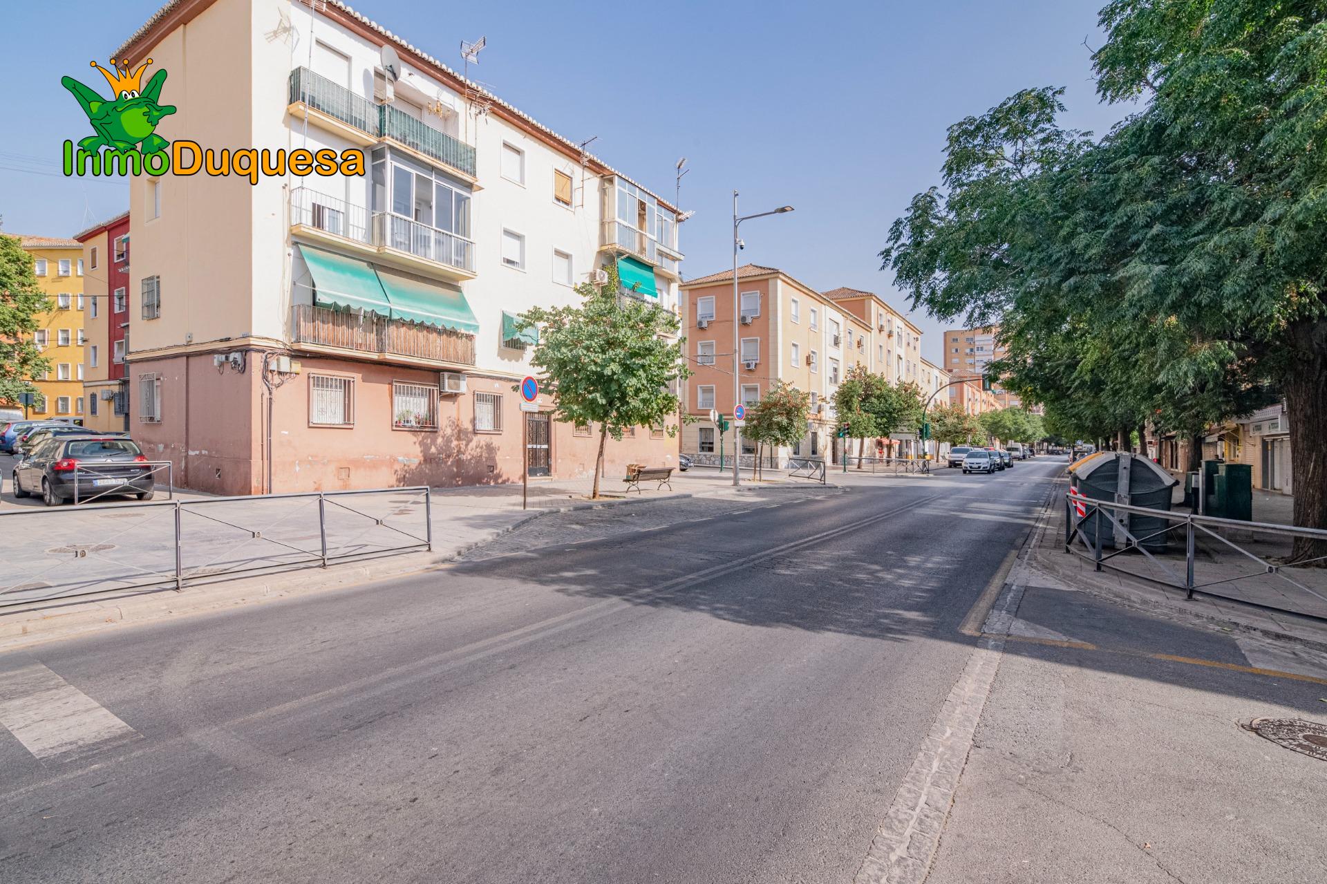 Piso REFORMADO en el Zaidín de 3 dorm. (Con APARCAMIENTO) - foto 35