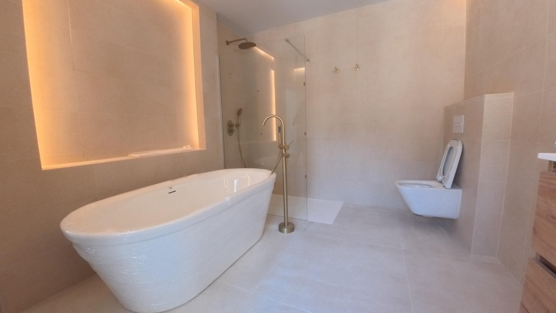 Villa única en Albir, totalmente reformado con piscina y gar - foto 12