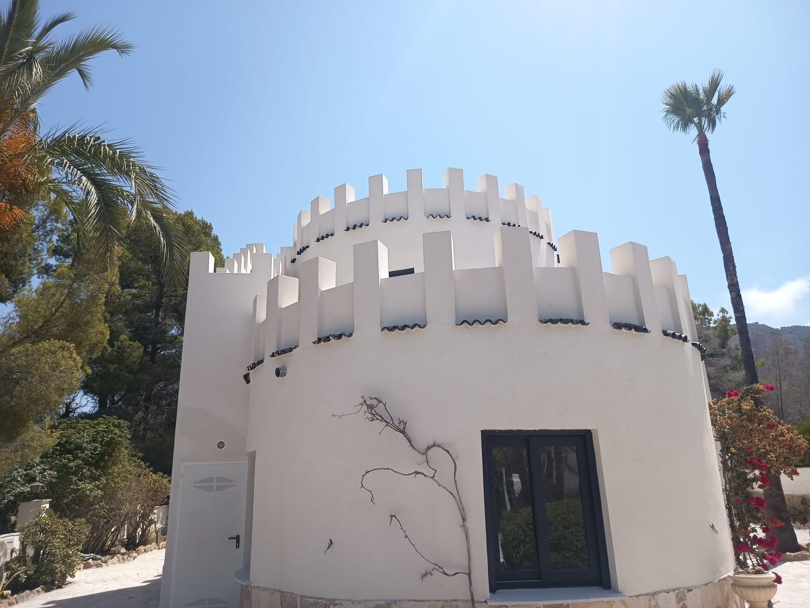Villa única en Albir, totalmente reformado con piscina y gar - foto 24