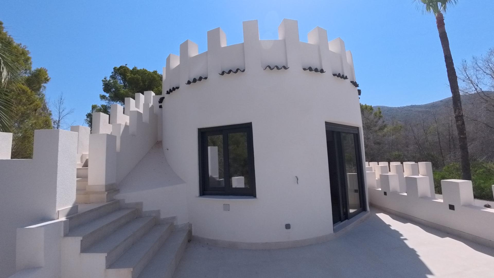 Villa única en Albir, totalmente reformado con piscina y gar - foto 25